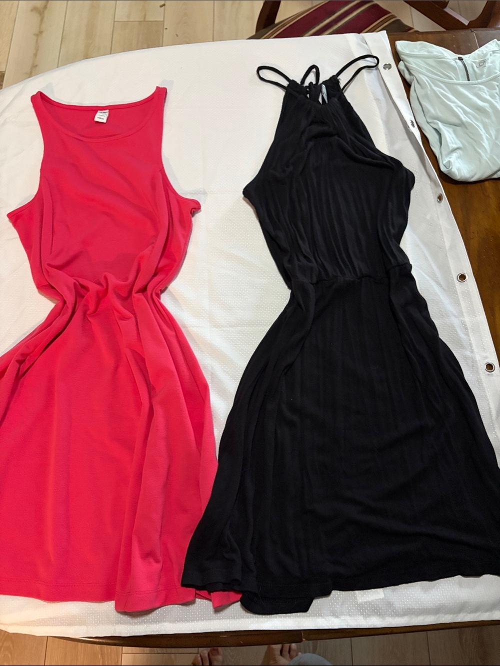 Old Navy Sleeveless Mini Dress Duo in Bright Pink and Black